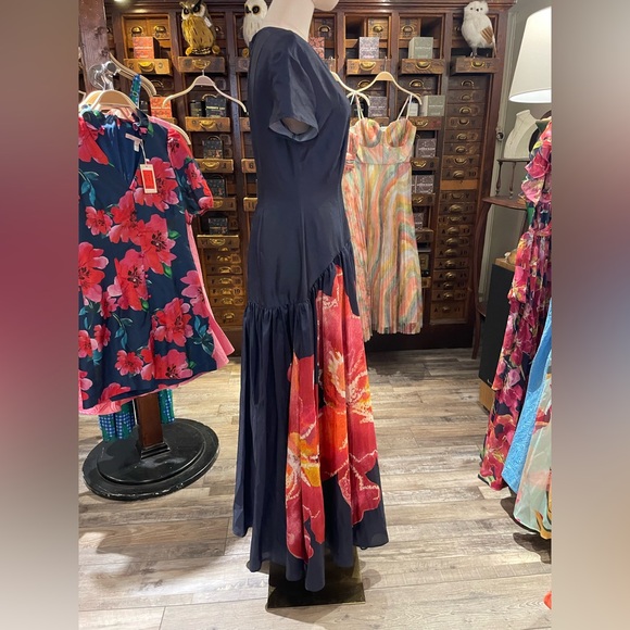 NWT Hutch Atley Dress Gown in Navy Raspberry Shantung in Size Small - Picture 10 of 12